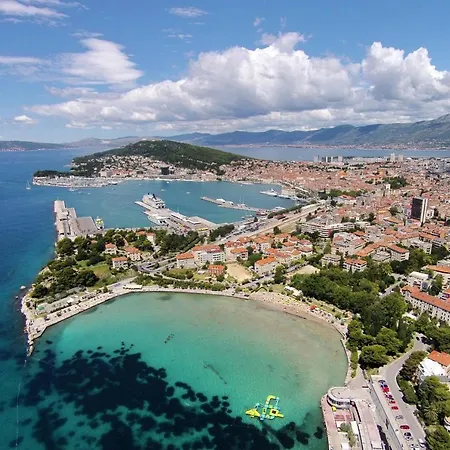 With A Parking Space - 2197 Apartman Split